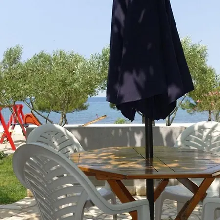 Ivo Apartman Zaton (Zadar)