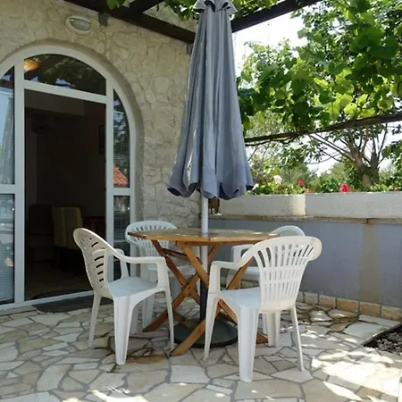 Appartement Ivo Zaton (Zadar)